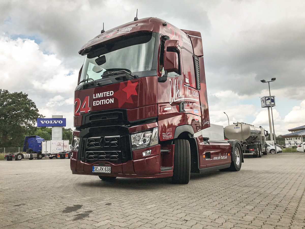 20190701-Renault-Trucks-T-35-Jahre-Edition-Reno-Kroeger
