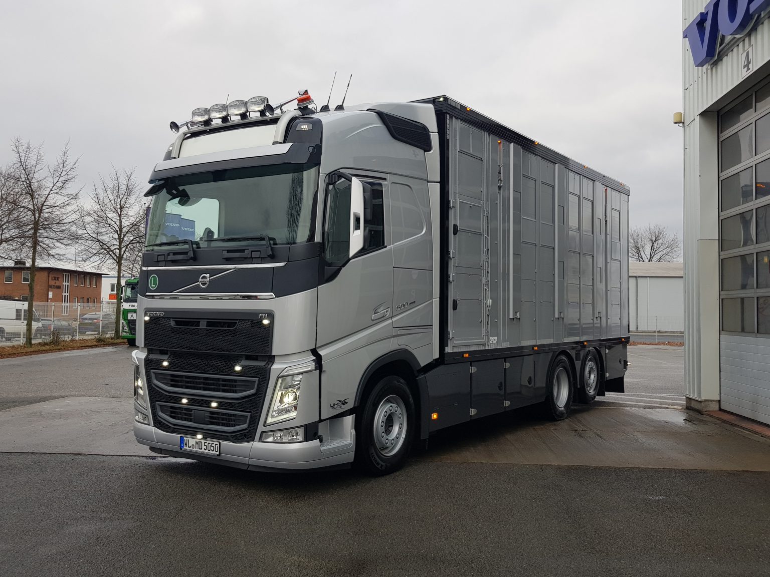 Neufahrzeug Matthias Diercks Viehtransporte, Volvo FH 500 6×2 – Uhl ...