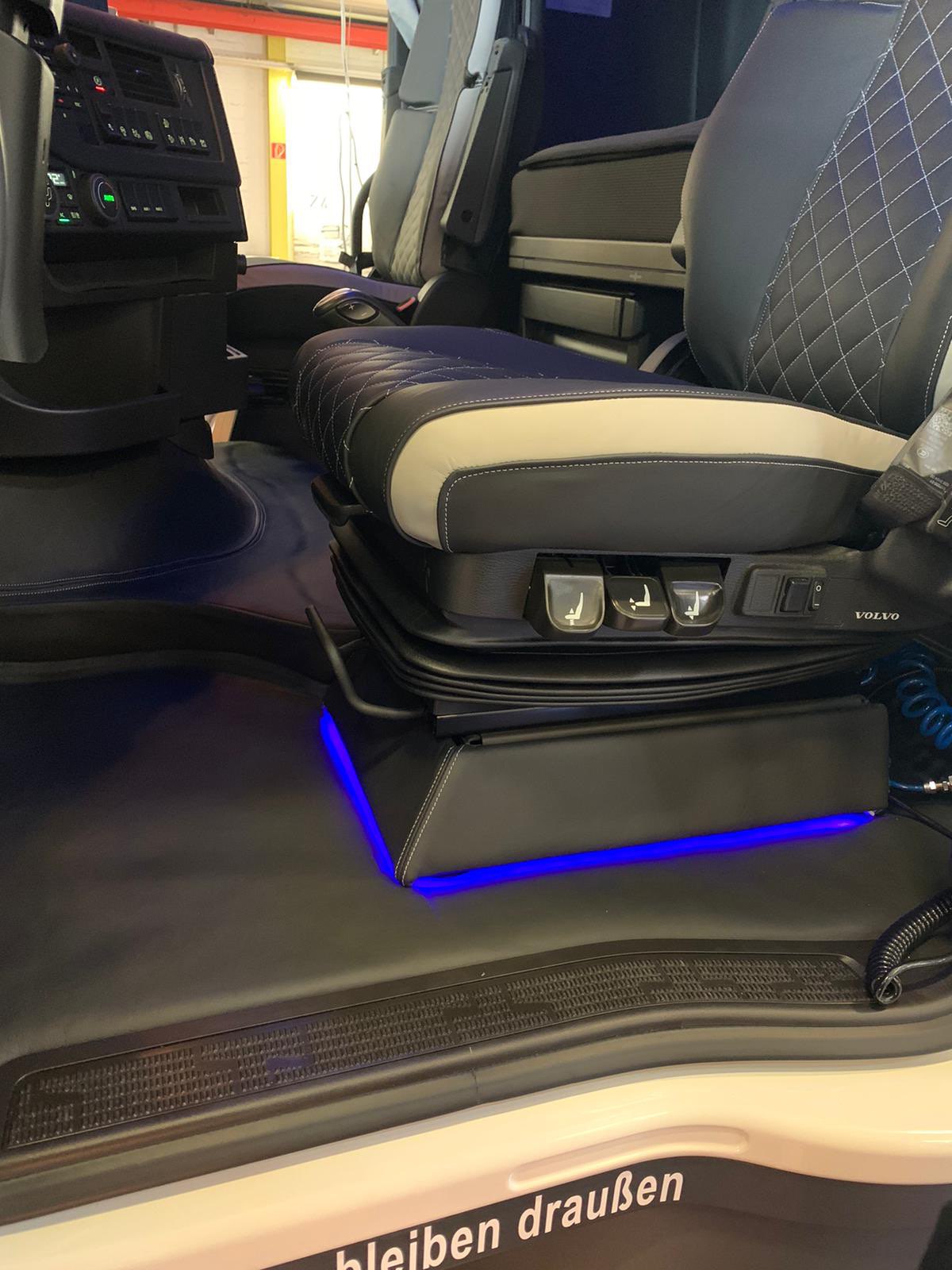 Volvo Fh Innenraum Tuningnull