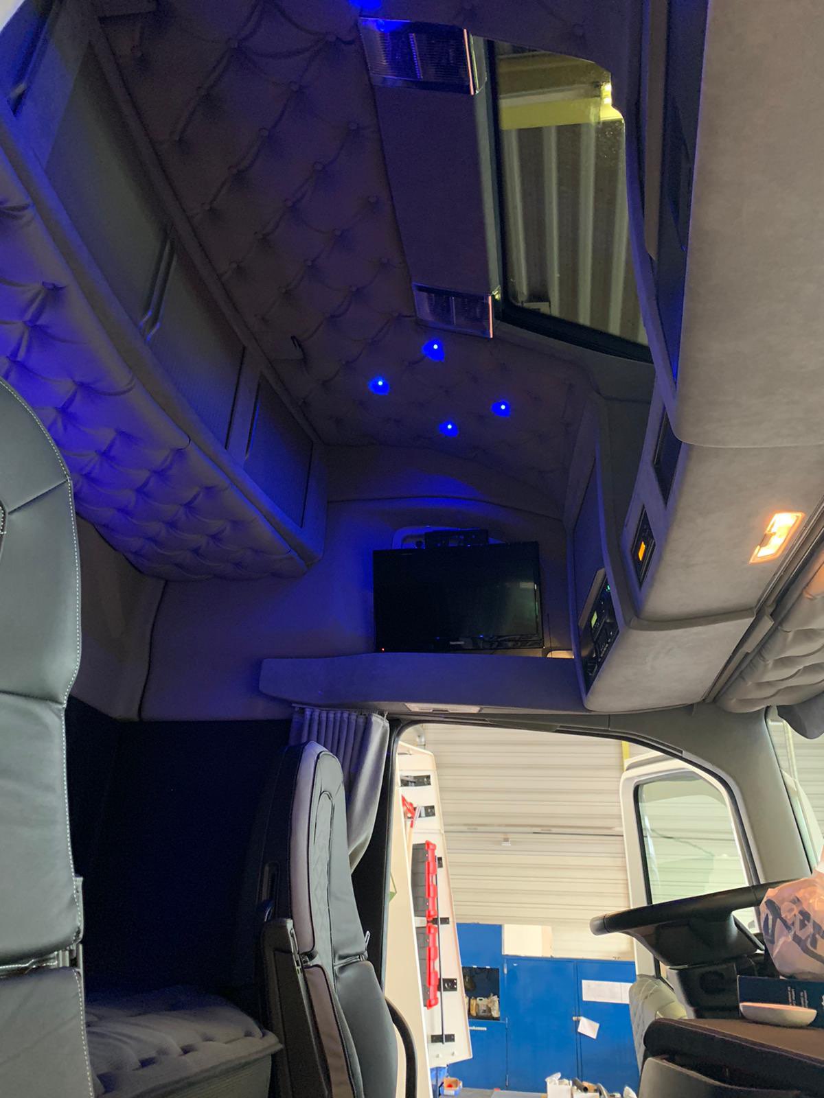 Volvo Fh Innenraum Tuningnull
